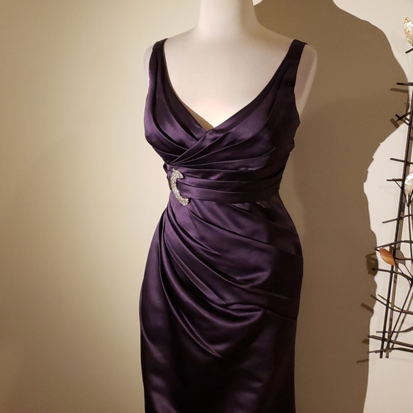 BILL L E V K O F F DRESS - Picture 10 of 16